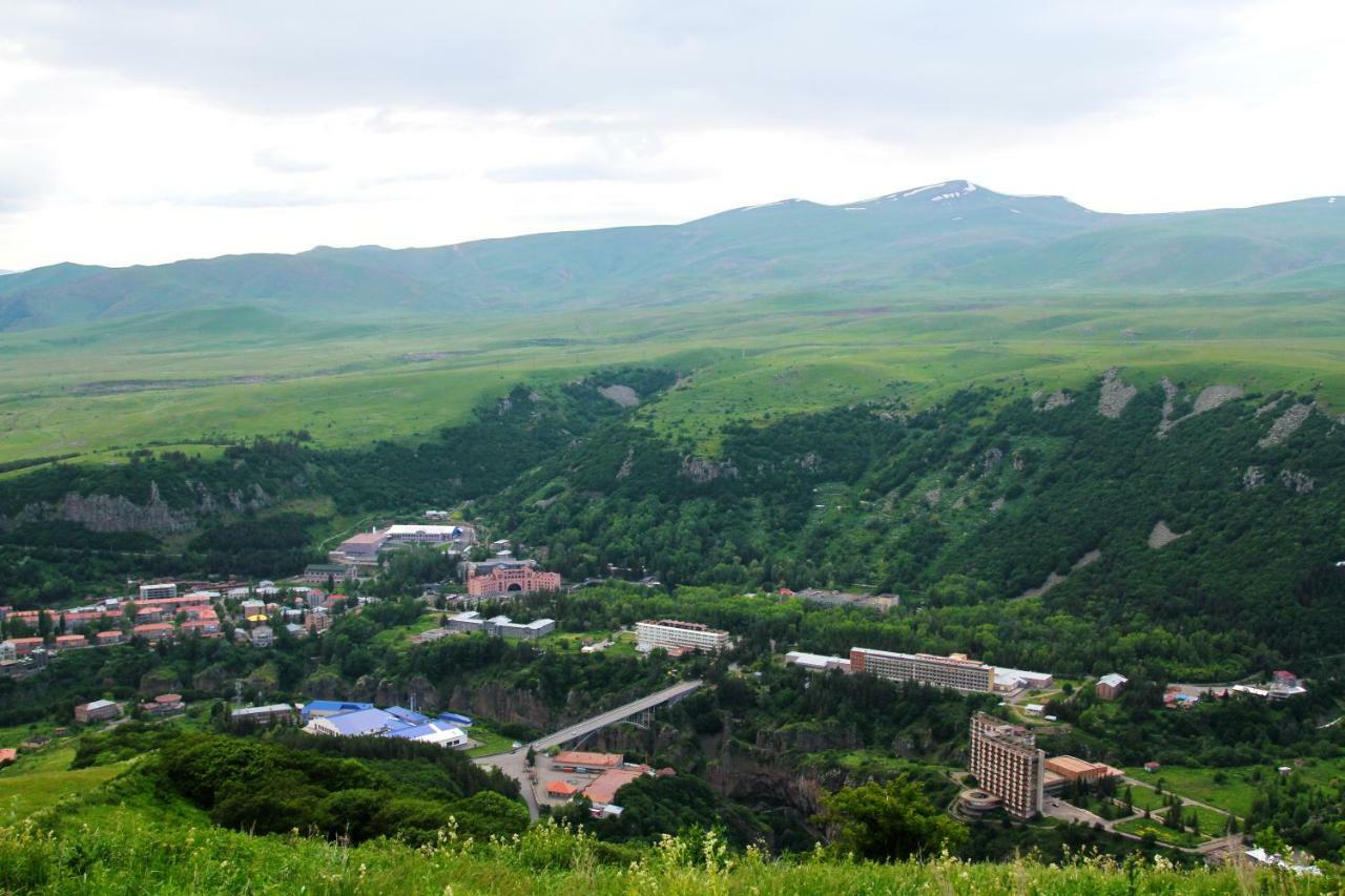 Hotel Central Jermuk Eksteriør bilde